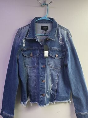 Risen NWT Distressed Fray Hem Stretch Blue Denim Jacket